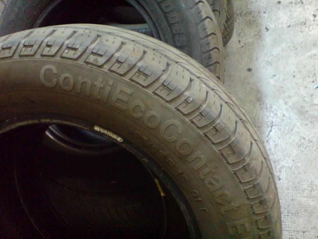 http://img28.xooimage.com/files/9/0/c/dsc00323-414040.jpg